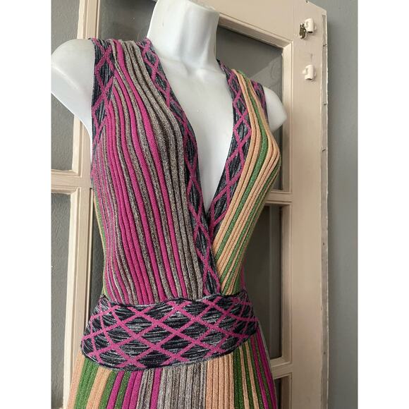 Haute Rogue Dress - Picture 5 of 10